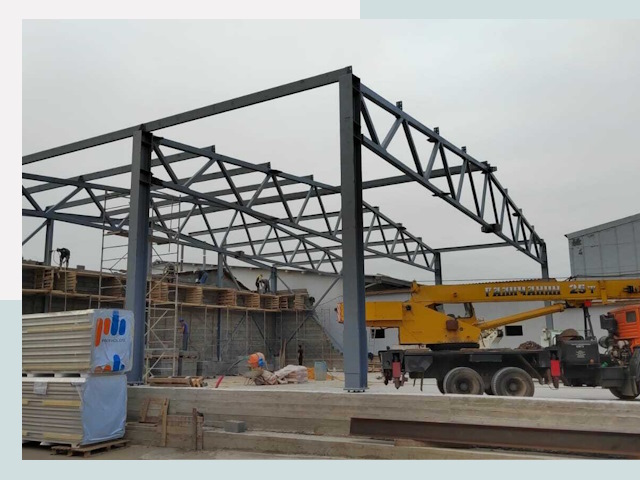 Строительство цехов в Волхове