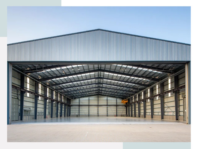 Большие ангары в Волхове