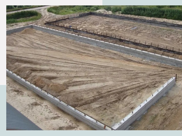 Фундамент для ангаров в Волхов от 628 руб.